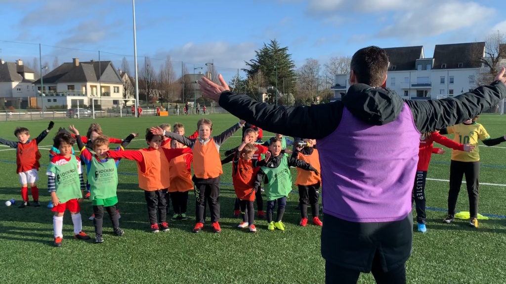 Un samedi à Dordain avec les U6-U7, U11F et les U10 Rouge